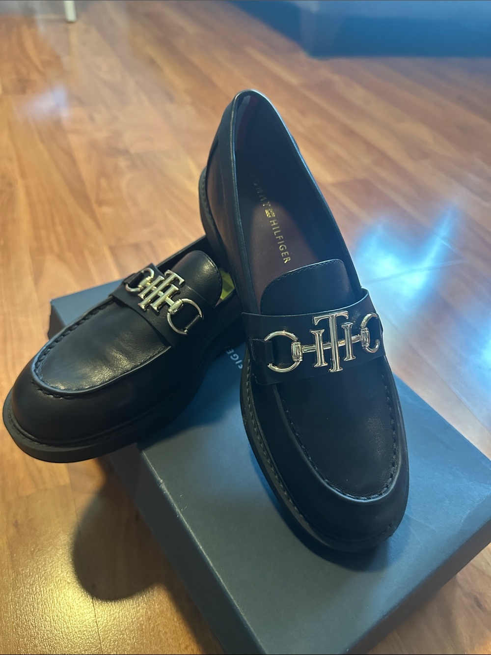 Tommy Hilfiger Black Leather Loafers with gold Logo Bit